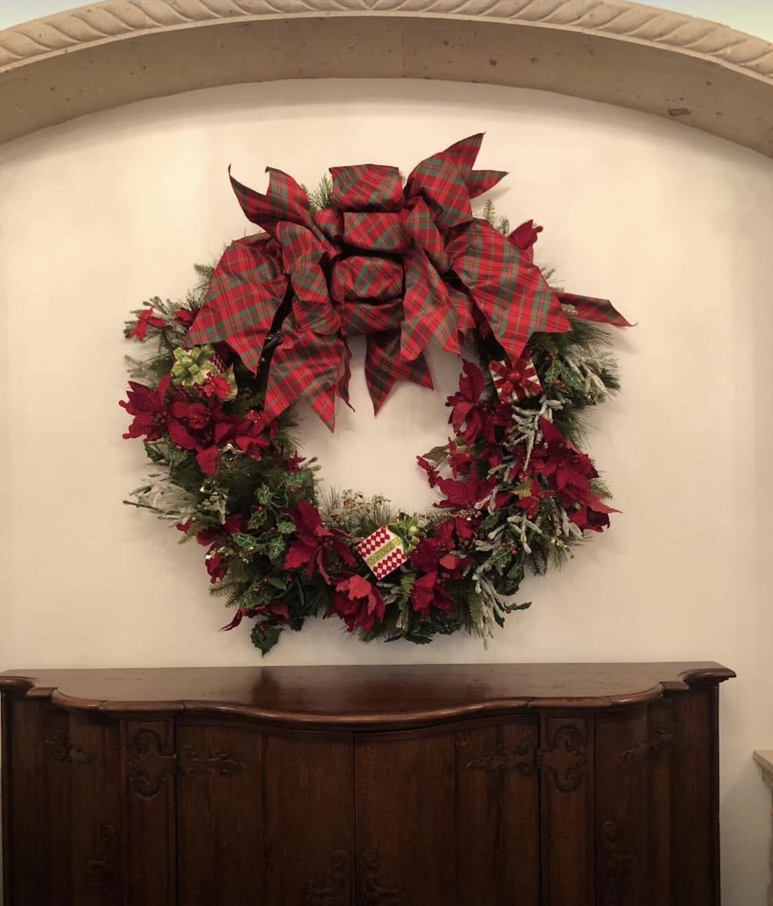 Trees, Wreaths & Custom Florals